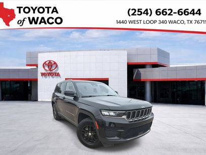 Used 2022 Jeep Grand Cherokee Laredo w/ Luxury Tech Group I