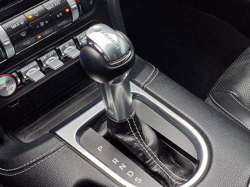 Used 2019 Ford Mustang GT Premium w/ GT Performance Package RWD image 7