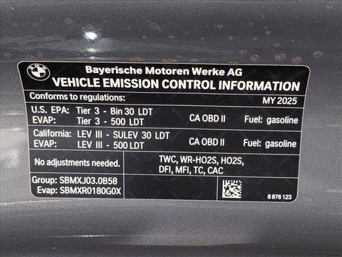 Used 2025 BMW X5 sDrive40i w/ M Sport Package RWD image 15