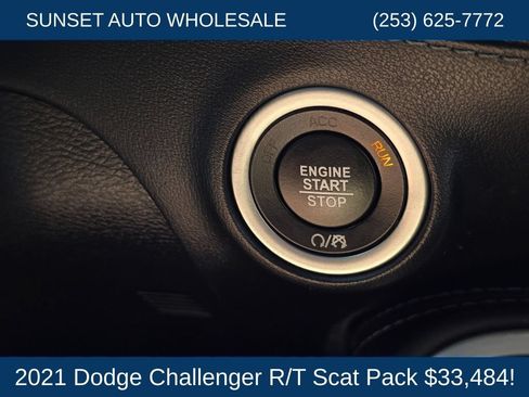 Used 2021 Dodge Challenger R/T Scat Pack w/ Dynamics Package RWD image 41