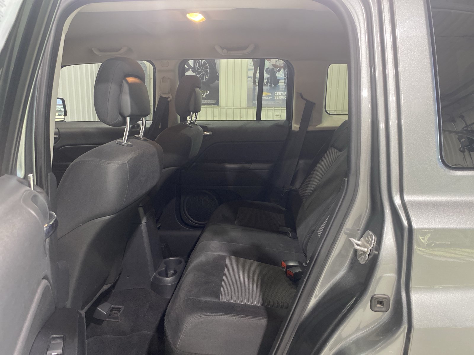 Used 2012 Jeep Patriot Latitude AWD/4WD image 12