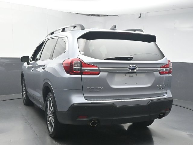 Used 2022 Subaru Ascent Limited AWD/4WD image 6