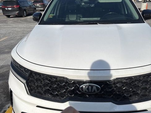 Used 2021 Kia Sorento SX image 2