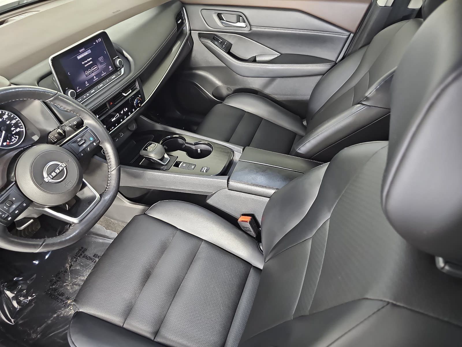 Used 2023 Nissan Rogue SV w/ SV Premium B Package FWD image 16