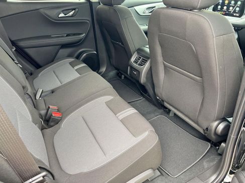 New 2026 Chevrolet Blazer LT w/ Convenience Package FWD image 30