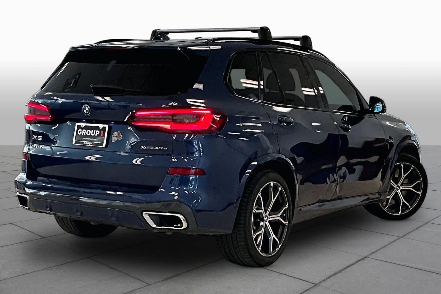Used 2022 BMW X5 xDrive45e w/ M Sport Package AWD/4WD image 12