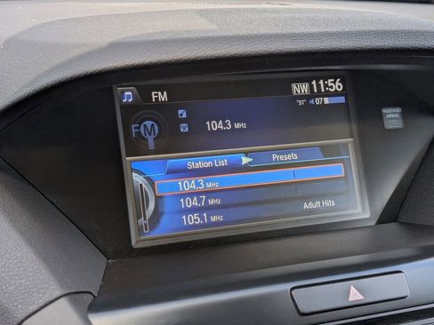 Used 2017 Acura MDX SH-AWD image 27