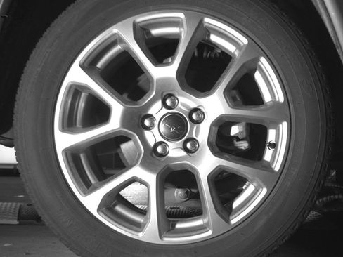 Used 2025 Jeep Compass Limited image 12