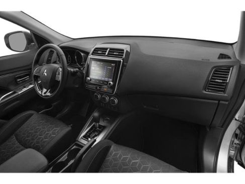 Used 2025 Mitsubishi Outlander Sport SE AWD/4WD image 18