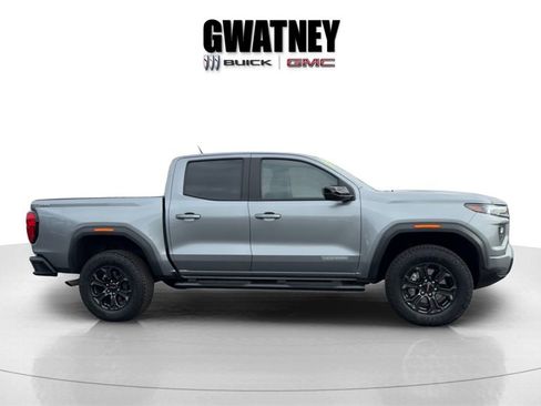 Used 2024 GMC Canyon Elevation w/ Trailering Package image 8