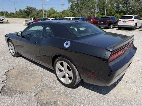 Used 2008 Dodge Challenger SRT8 RWD image 5