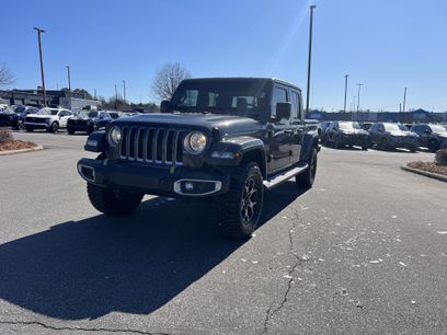 Used 2020 Jeep Gladiator Overland w/ Popular Equipment Package