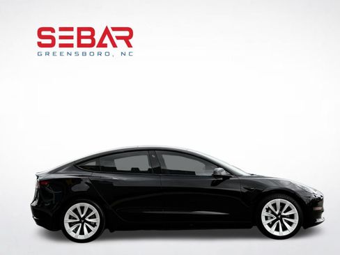 Used 2022 Tesla Model 3 Long Range AWD/4WD image 8