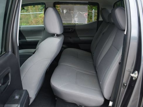 Used 2021 Toyota Tacoma SR AWD/4WD image 20