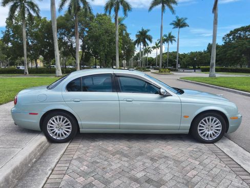 Used 2005 Jaguar S-TYPE 4.2 image 8