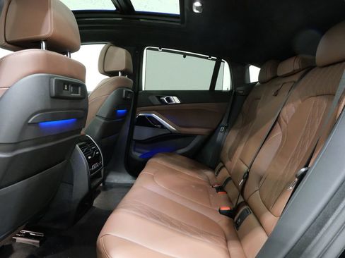 Used 2022 BMW X6 M50i w/ Executive Package image 25