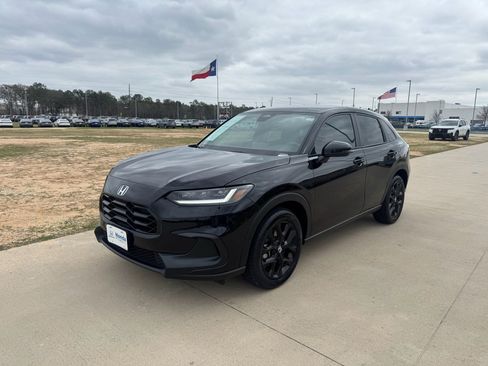 Certified 2024 Honda HR-V Sport image 4