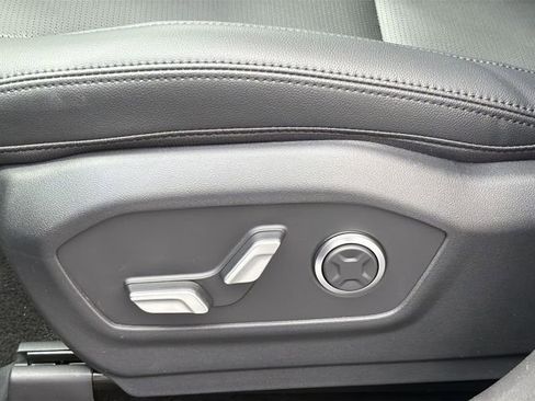 New 2026 Hyundai Santa Fe Limited AWD/4WD image 28