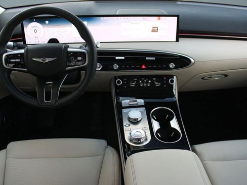 Used 2026 Genesis GV70 2.5T image 28