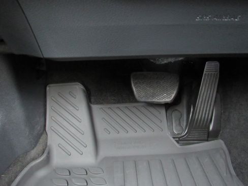 Used 2025 Toyota Camry LE FWD image 16