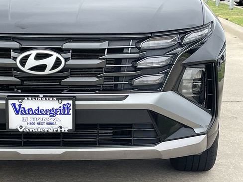Used 2025 Hyundai Tucson SEL FWD image 7