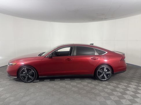 Certified 2023 Honda Accord Sport image 7