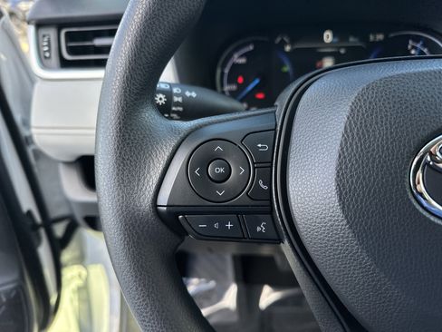 Certified 2025 Toyota RAV4 XLE image 19