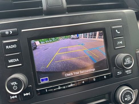 Certified 2019 Honda Civic LX image 17