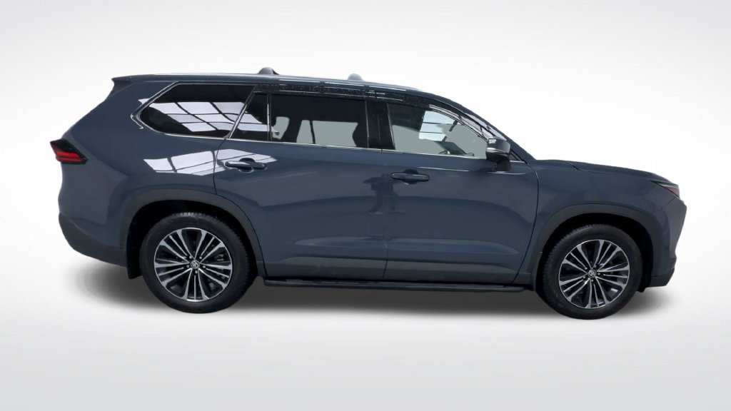 Certified 2025 Toyota Grand Highlander AWD Hybrid image 10