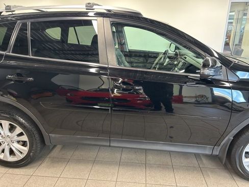 Used 2014 Toyota RAV4 Limited image 8