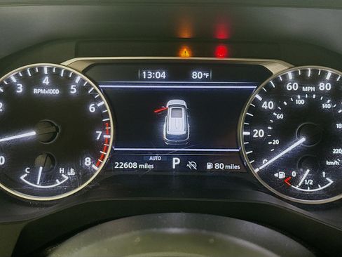 Used 2025 Nissan Pathfinder S AWD/4WD image 16