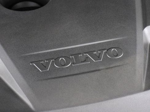 Certified 2023 Volvo XC90 T8 Plus w/ Protection Package Premier AWD/4WD image 25