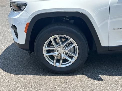 New 2026 Jeep Grand Cherokee Laredo X RWD image 11