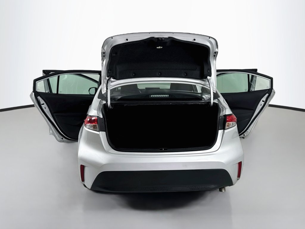 Used 2024 Toyota Corolla LE FWD image 17