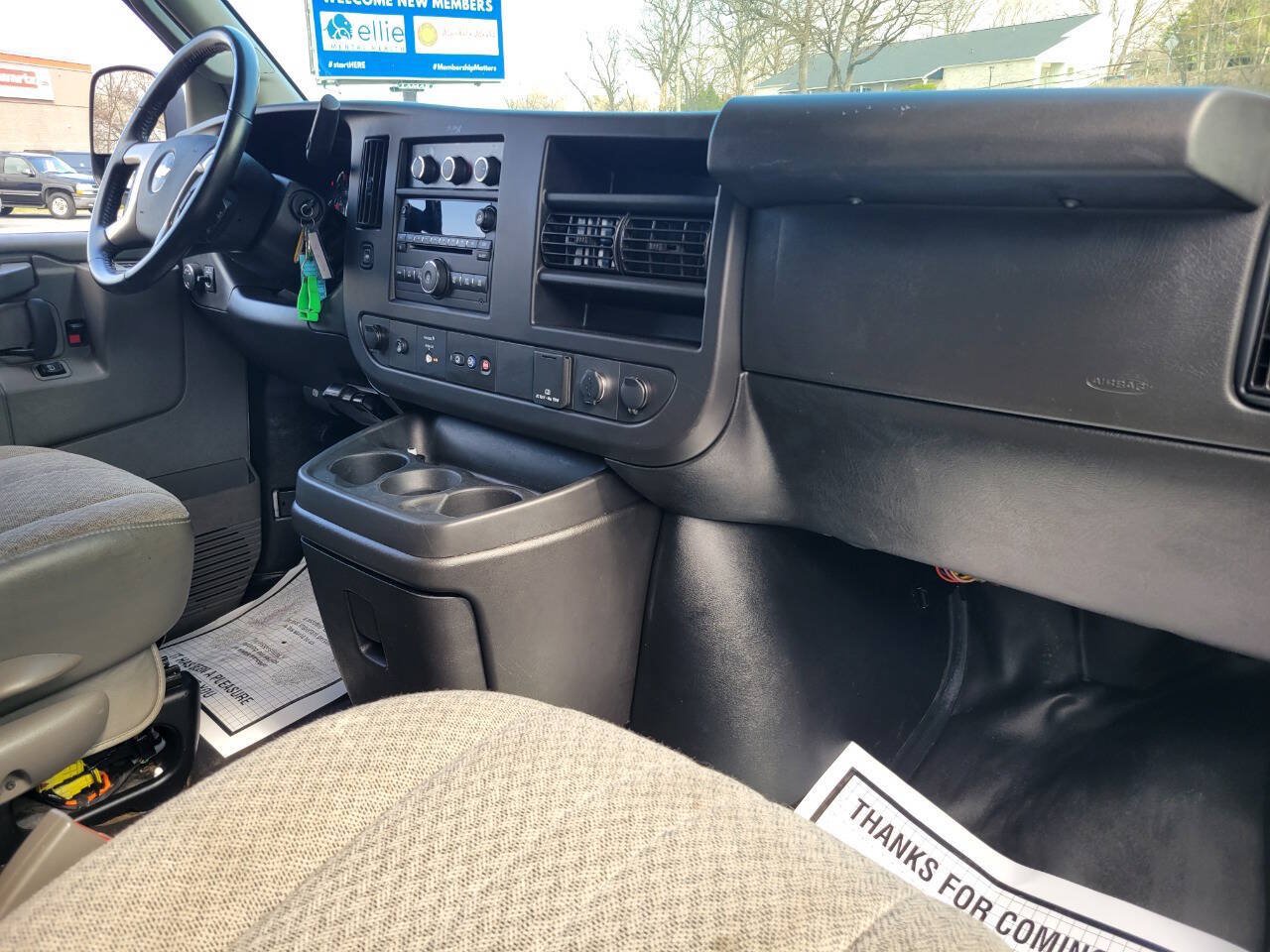 Used 2019 Chevrolet Express 2500 w/ Communications Package RWD image 28