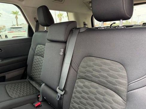 New 2026 Nissan Pathfinder SV image 12