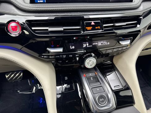 Used 2025 Acura MDX Type S AWD/4WD image 69