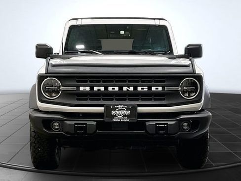 Used 2022 Ford Bronco Black Diamond AWD/4WD image 3