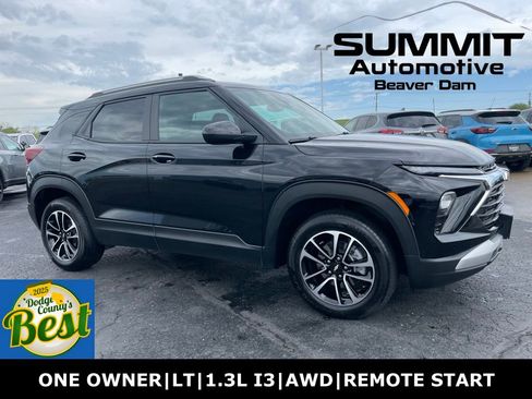 Used 2025 Chevrolet TrailBlazer LT AWD/4WD image 1