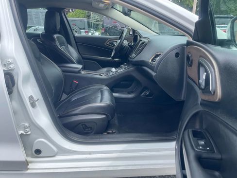 Used 2015 Chrysler 200 C w/ Navigation & Sound Group I image 12