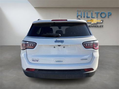 Used 2018 Jeep Compass Latitude w/ Popular Equipment Group image 7