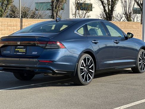 New 2026 Honda Accord Touring image 4