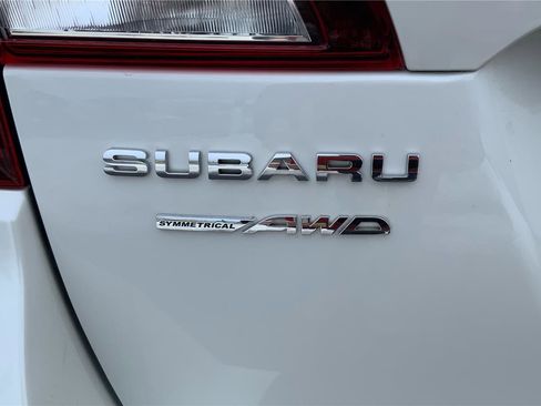 Used 2018 Subaru Outback 2.5i Limited image 23