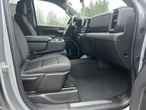 Certified 2024 Chevrolet Silverado 1500 LT image 37