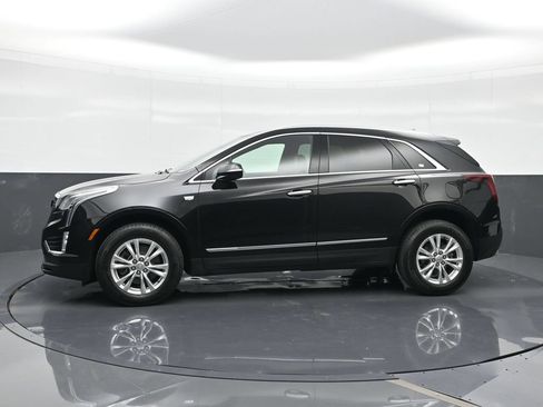 Certified 2025 Cadillac XT5 Luxury FWD image 5
