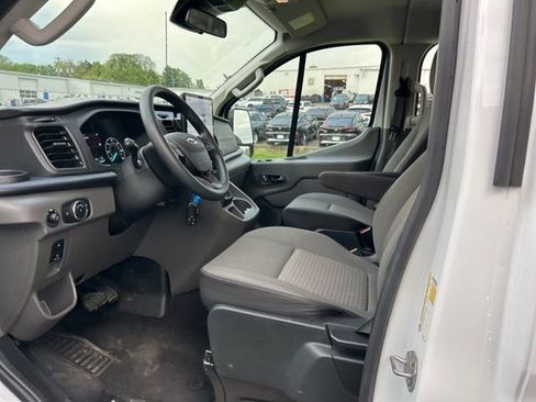 Used 2024 Ford Transit 350 XLT RWD image 6