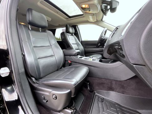 Used 2017 Dodge Durango Citadel w/ Premium Entertainment Group AWD/4WD image 16