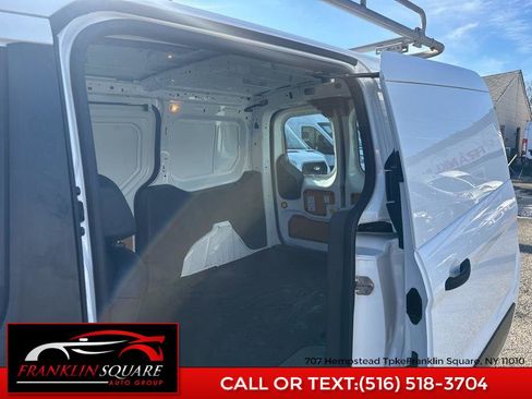 Used 2019 Ford Transit Connect XL image 12
