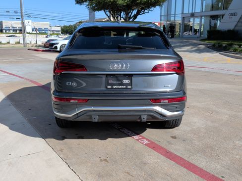 Certified 2023 Audi Q5 2.0T Premium w/ Convenience Package AWD/4WD image 9