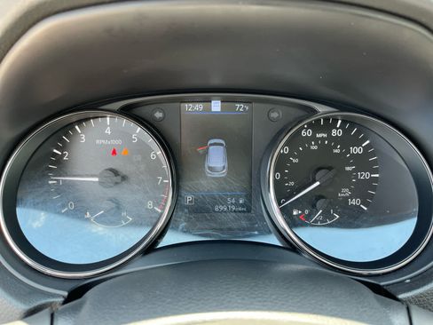 Used 2022 Nissan Rogue Sport SL AWD/4WD image 14